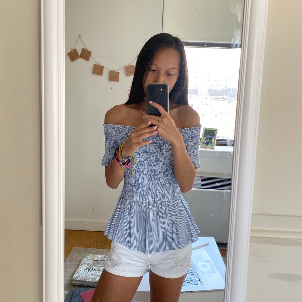 Off-shoulder top